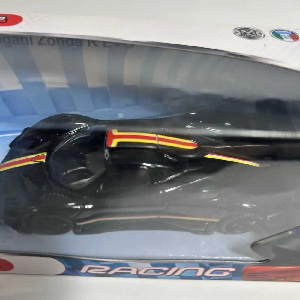 Pagani Zonda R Evo 1:43 Diecast Mondo Motors Black Italian Supercar Model